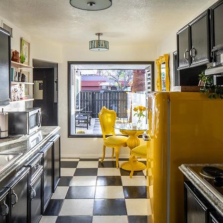 Mid-Century Modern Home In Beautiful La Quinta Ngoại thất bức ảnh
